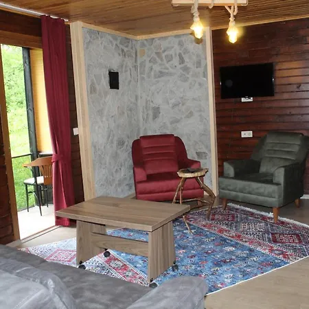 Faraksi Bungalow & 2*