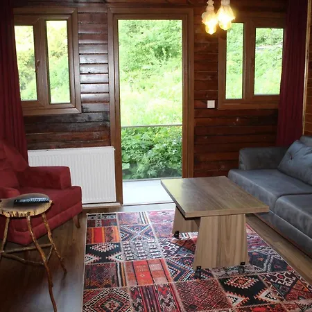 Faraksi Bungalow & Hotel 2*