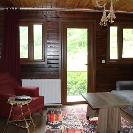 Faraksi Bungalow & 2*