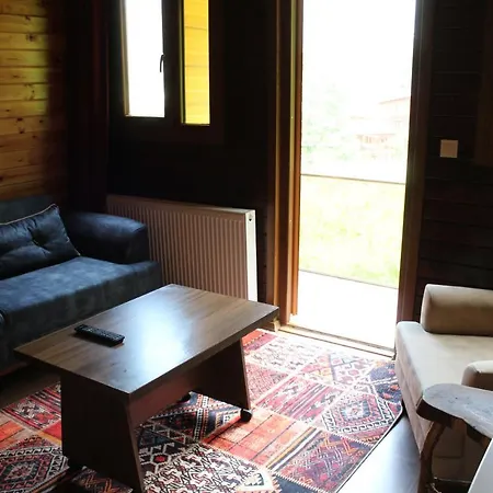Faraksi Bungalow &