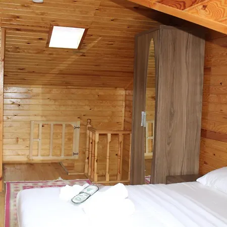 Hotel Faraksi Bungalow &