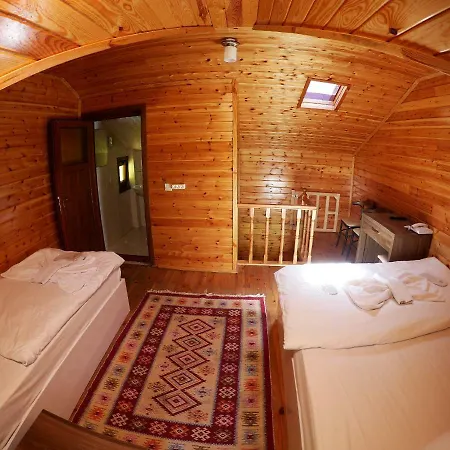 Faraksi Bungalow & Hotel